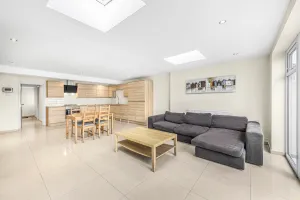 Sales and Letting Flats